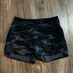 Athleta Girls' Black & Gray Camo record breaker Athletic Shorts